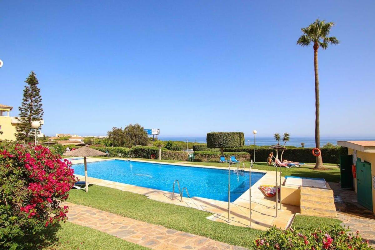 Precioso Atico En Cabopino - Marbella Apartment Екстериор снимка